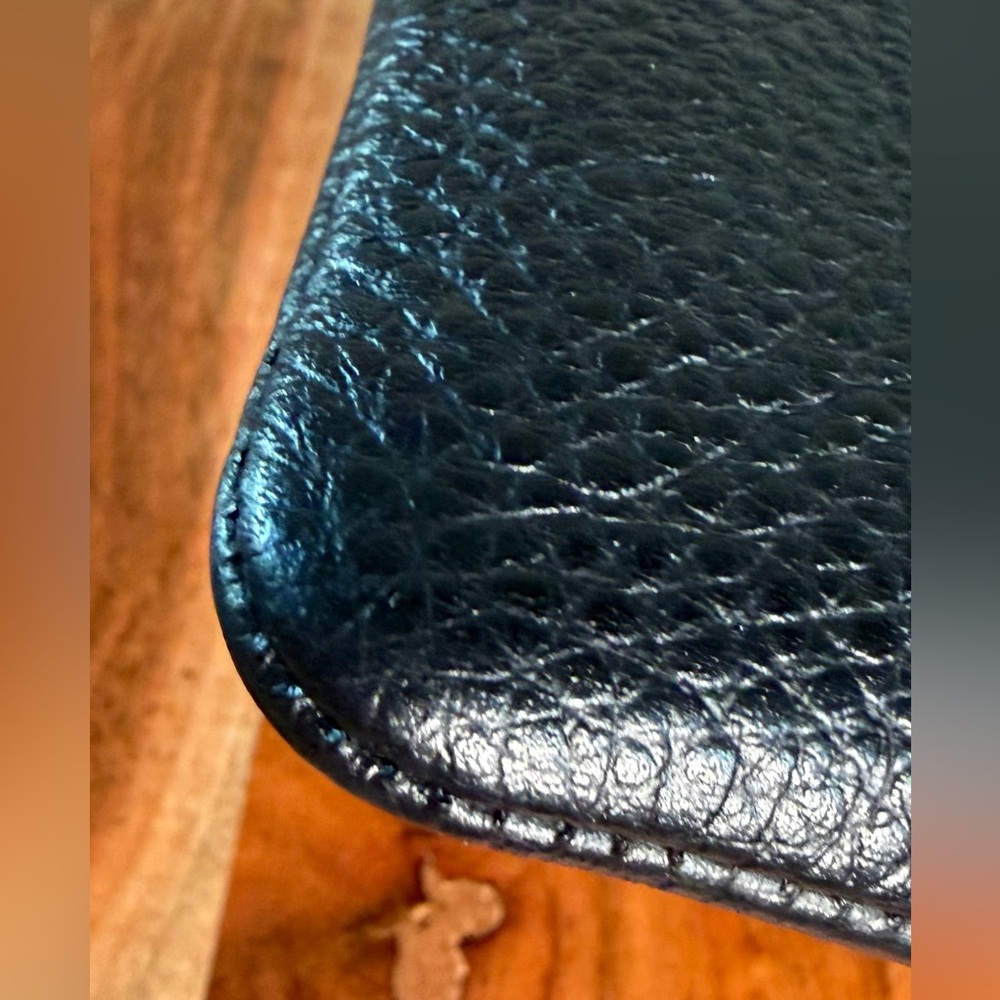 Disney x Coach Evil Queen Limited Edition Corner Zip Wristlet CC333 EUC - Picture 12 of 17